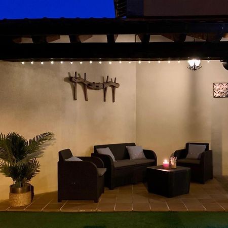 Apartamento Usuaia Con Jacuzzi เลเซกา ภายนอก รูปภาพ