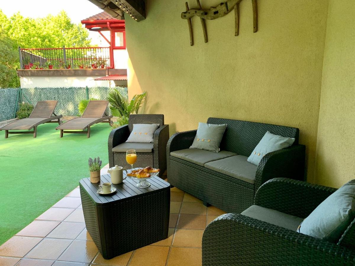 Apartamento Usuaia Con Jacuzzi เลเซกา ภายนอก รูปภาพ