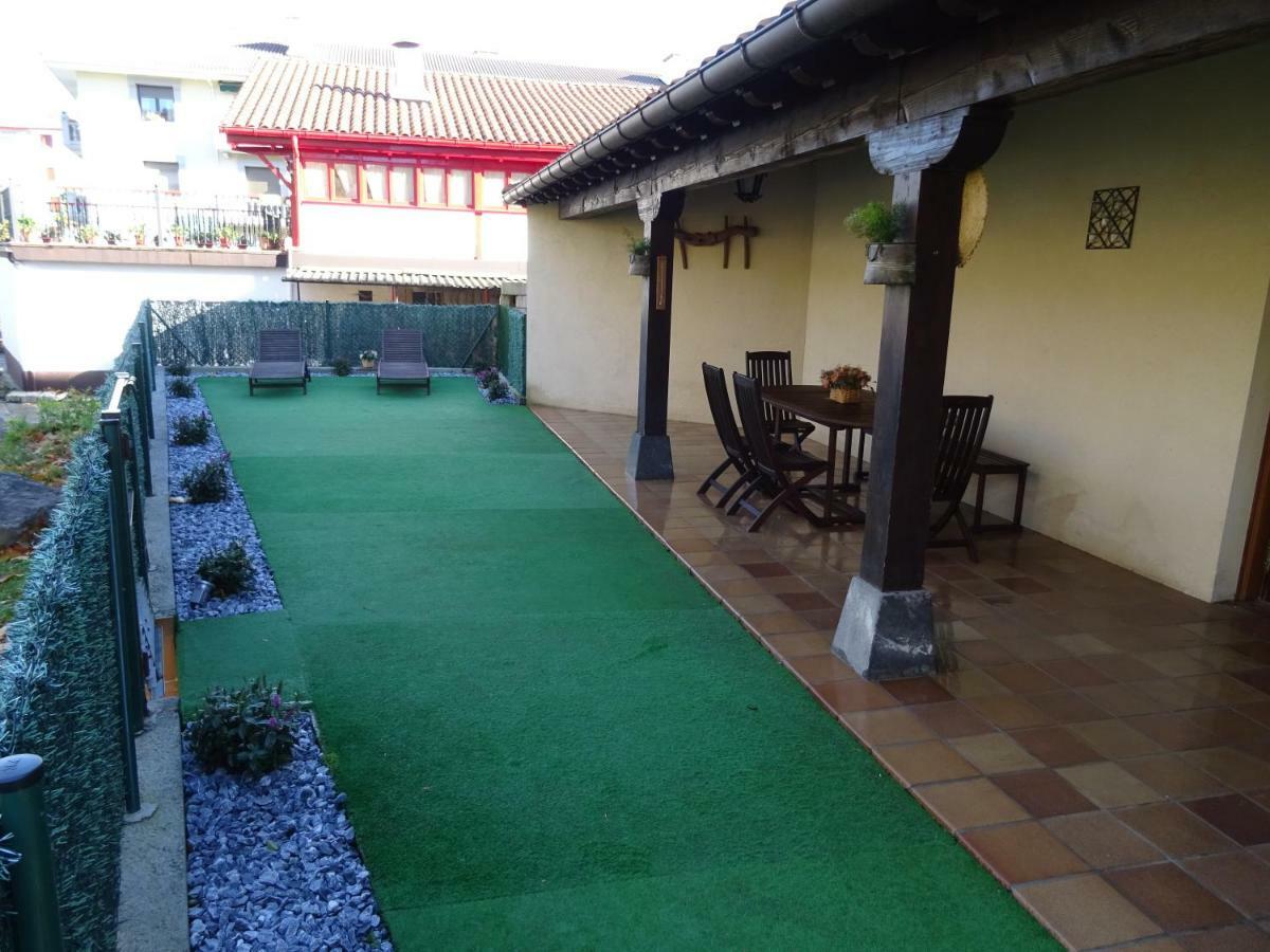 Apartamento Usuaia Con Jacuzzi เลเซกา ภายนอก รูปภาพ