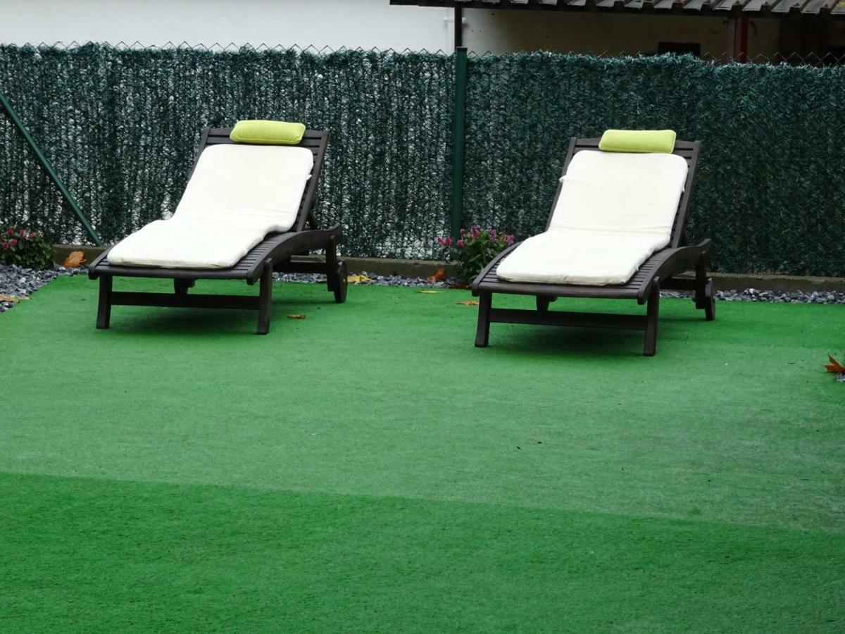 Apartamento Usuaia Con Jacuzzi เลเซกา ภายนอก รูปภาพ